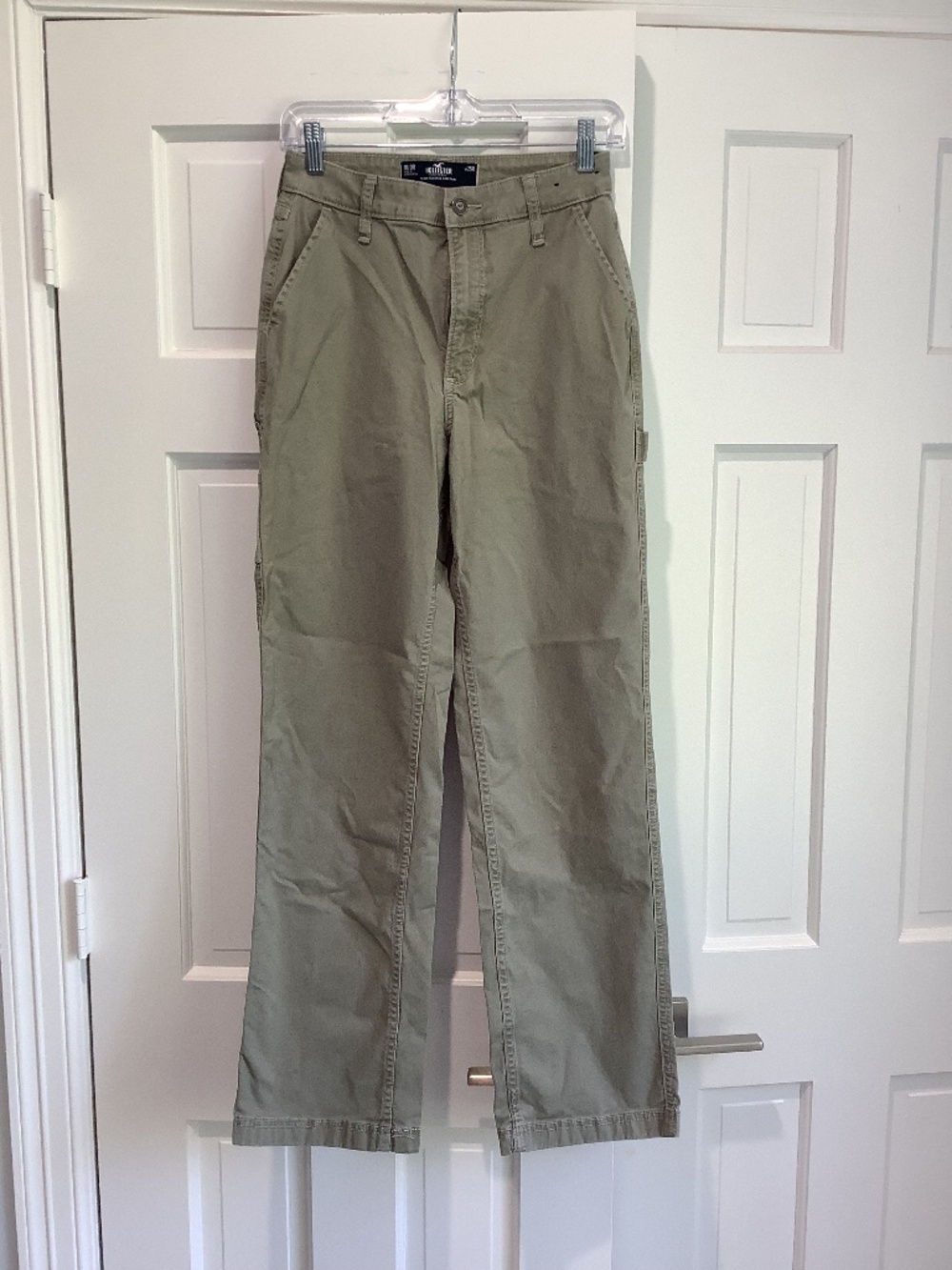 NWOT Hollister Ultra High Rise Dad Pant, 25